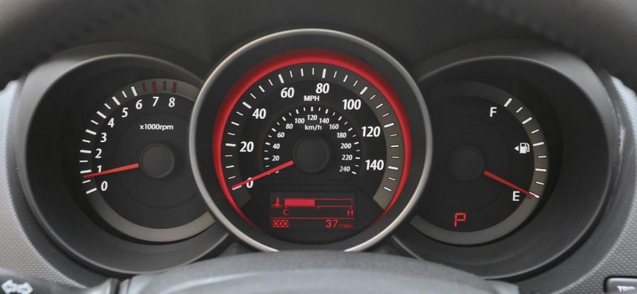 Kia Forte Koup 2009 года  (фото 27 из 169)